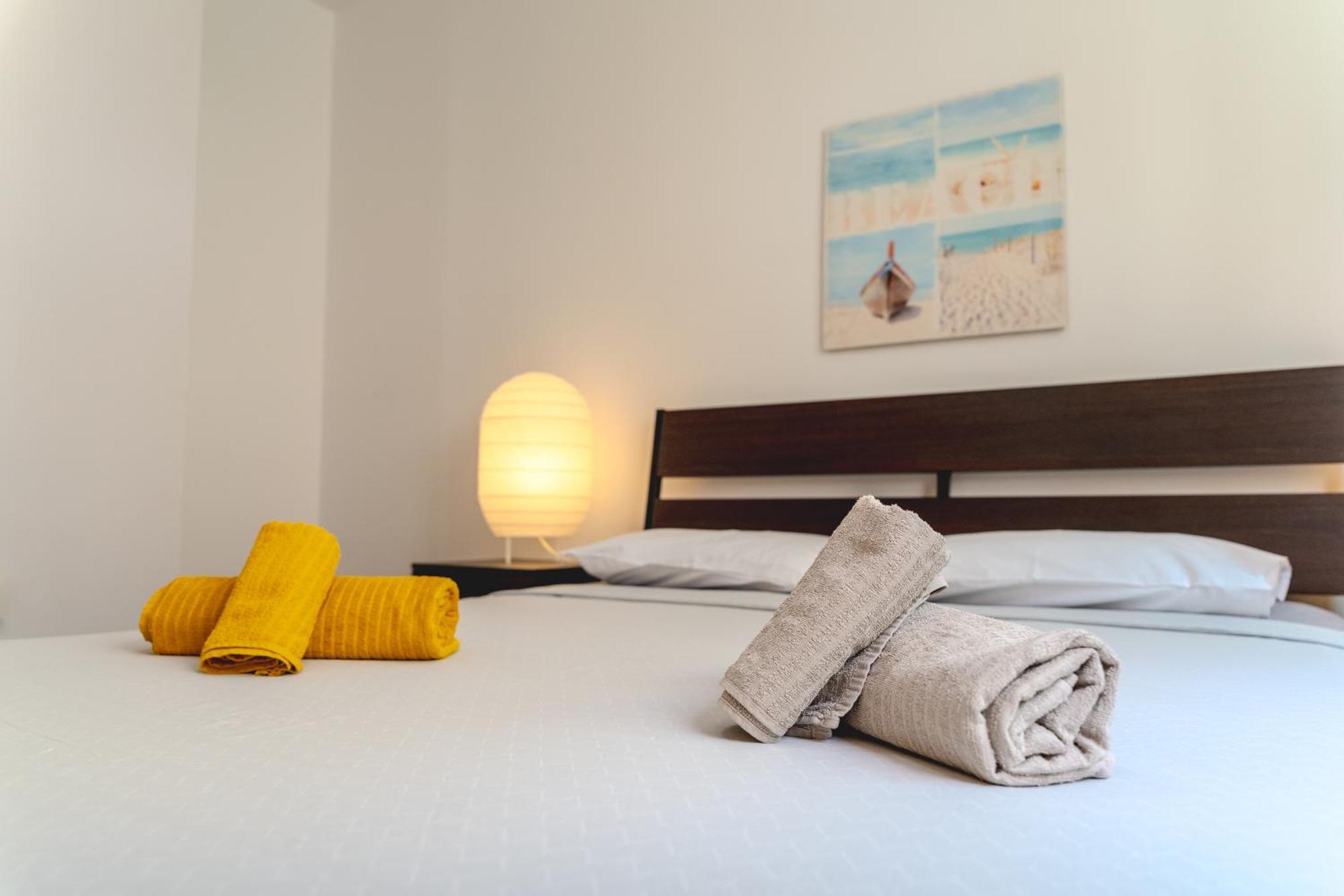 Apartamento Kave Blue Mackenzie 1 Bdr Flat With Pool Lárnaca Exterior foto